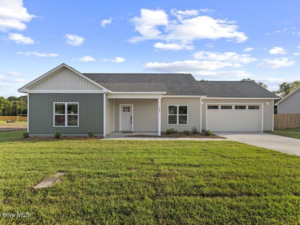 406 Wade Drive, Richlands, NC 28574