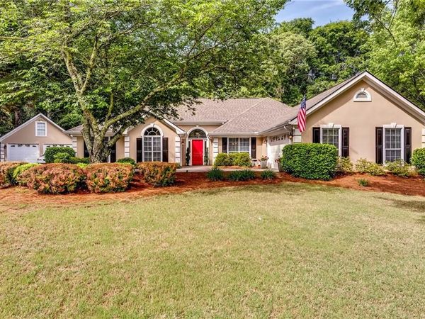 505 Cambridge Circle, Jonesboro, GA 30236