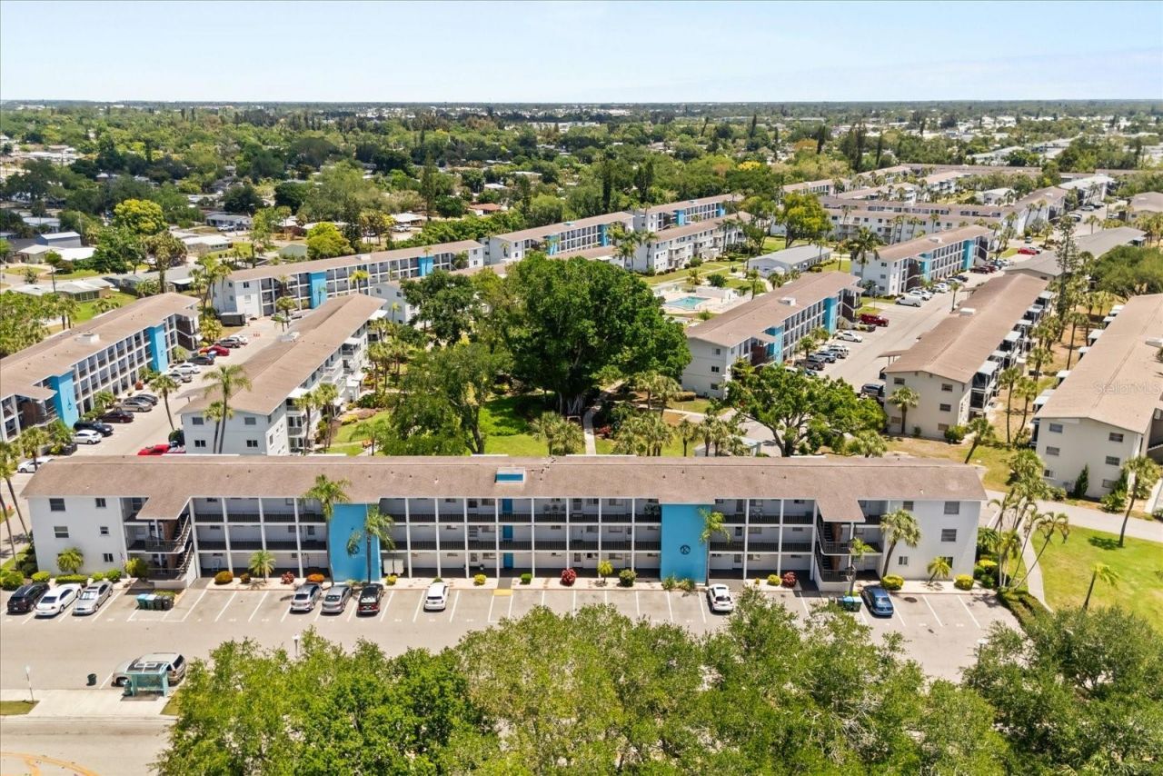 2425 Flamingo Boulevard, Unit K28, Bradenton, FL 34207 Photo