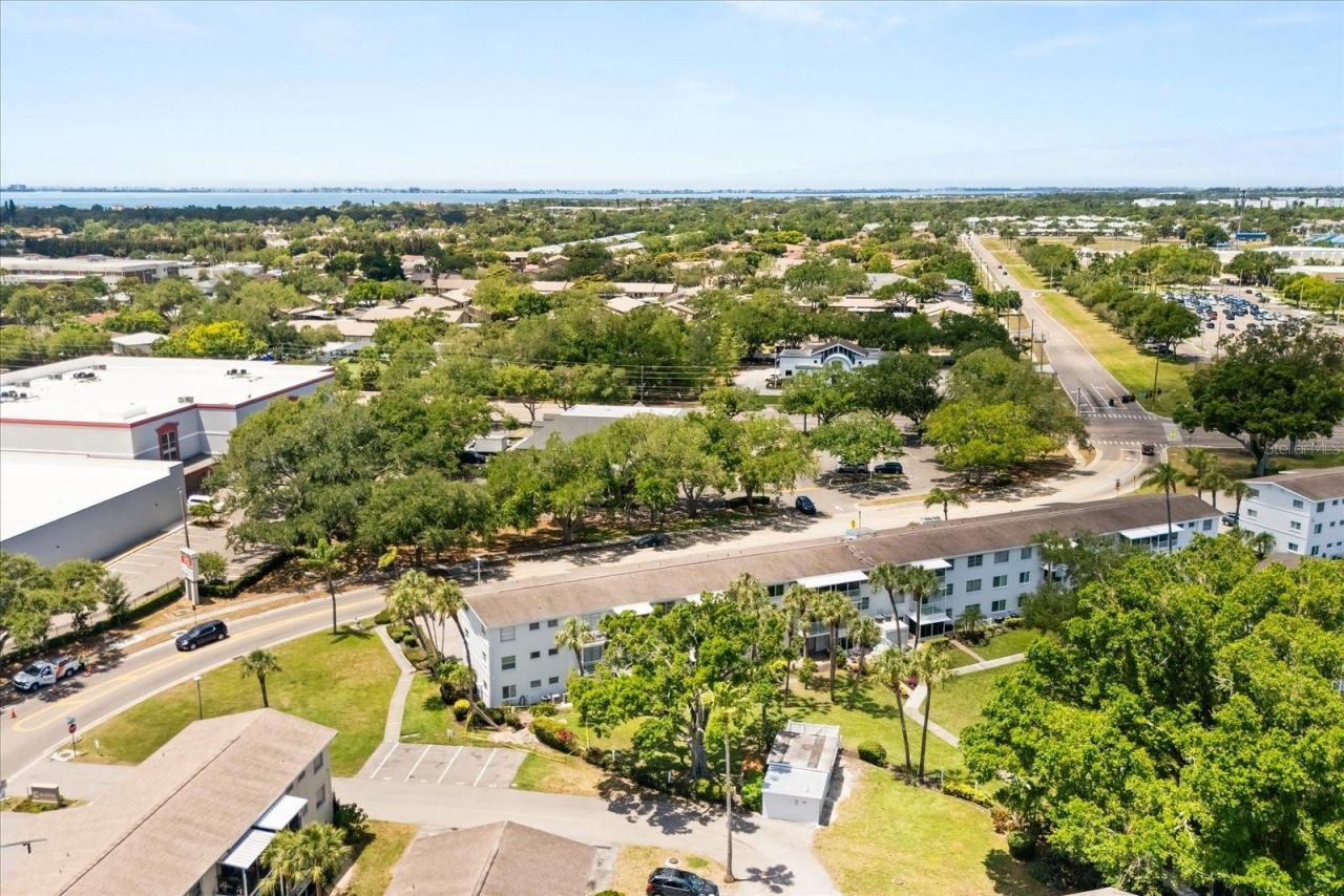 2425 Flamingo Boulevard, Unit K28, Bradenton, FL 34207 Photo