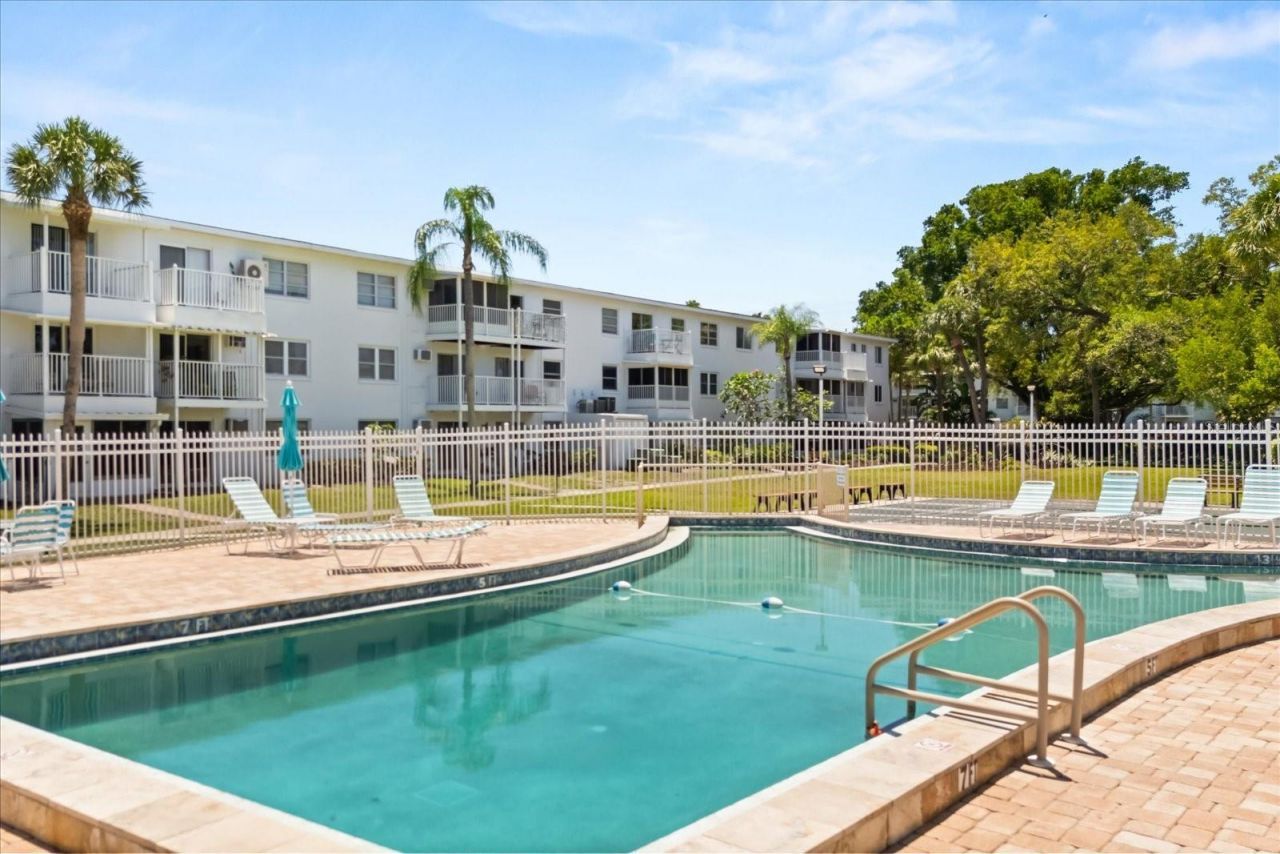 2425 Flamingo Boulevard, Unit K28, Bradenton, FL 34207 Photo