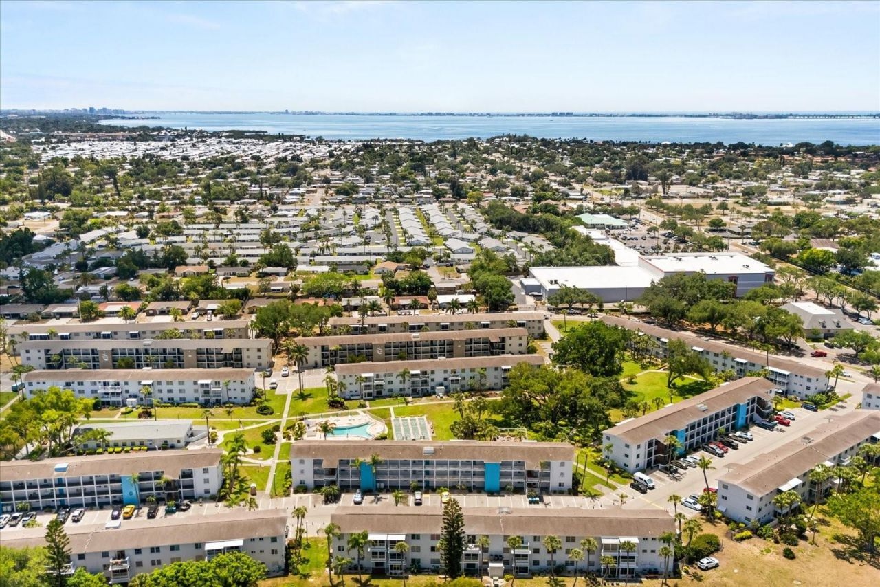 2425 Flamingo Boulevard, Unit K28, Bradenton, FL 34207 Photo
