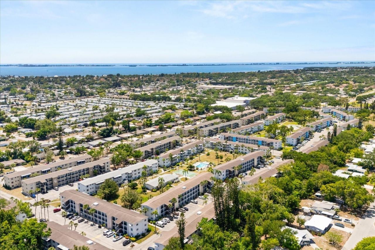 2425 Flamingo Boulevard, Unit K28, Bradenton, FL 34207 Photo