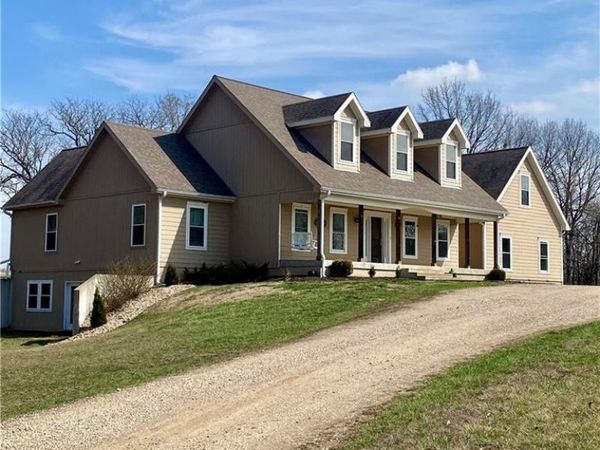 811 SW 1171st Road, Holden, MO 64040