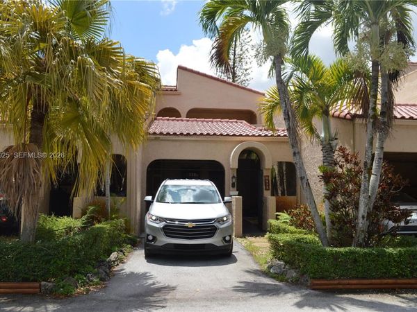 3932 Estepona Ave , Unit 7D5, Doral, FL 33178