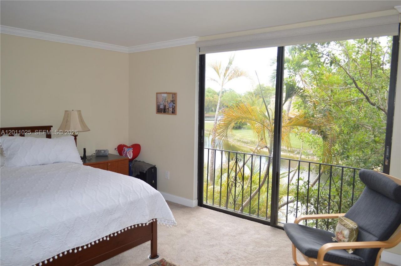 3932 Estepona Ave , Unit 7D5, Doral, FL 33178 Photo