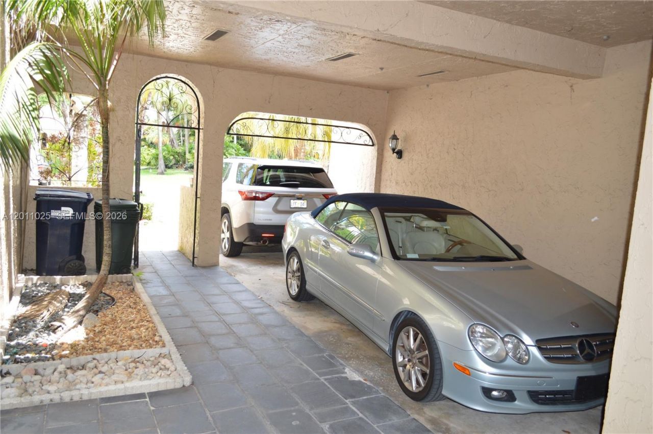 3932 Estepona Ave , Unit 7D5, Doral, FL 33178 Photo