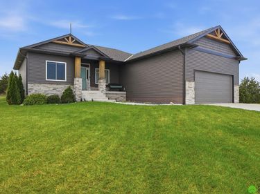 2320 Myhill Lane, Crete, NE 68333