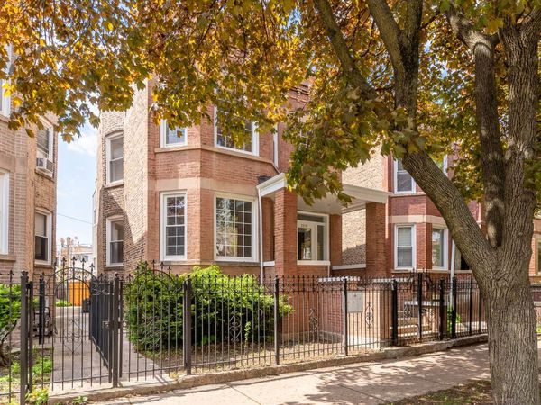 2110 N Avers Avenue, Chicago, IL 60647