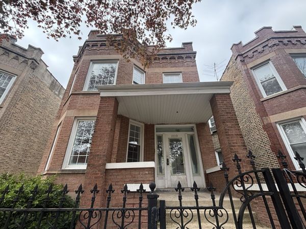 2110 N Avers Avenue , Chicago, IL 60647