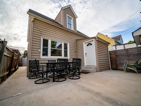 2208 N Lorel Avenue , Chicago, IL 60639