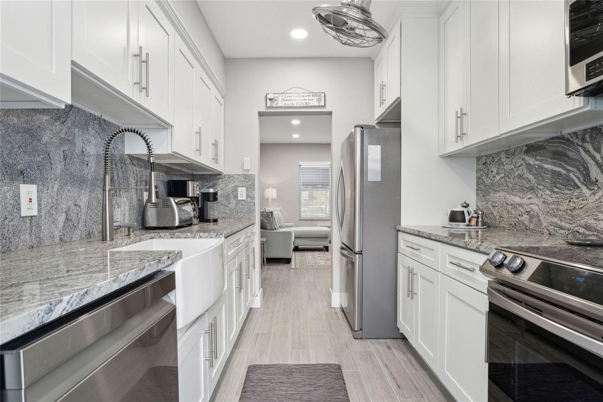326 Harrison Street, Unit 103a, Hollywood, FL 33019 Photo