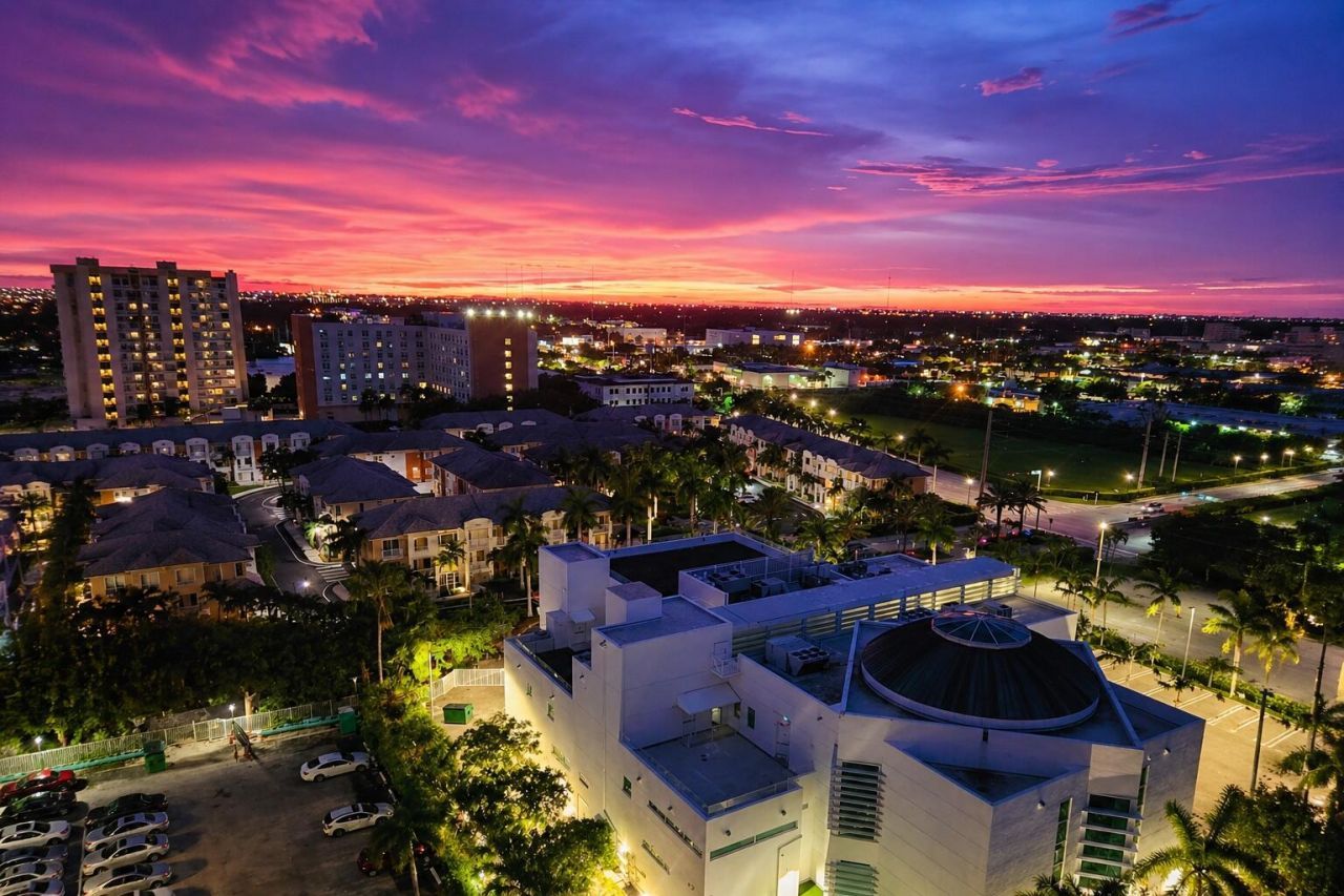 2801 NE 183rd Street, Unit 1502w, Aventura, FL 33160 Photo