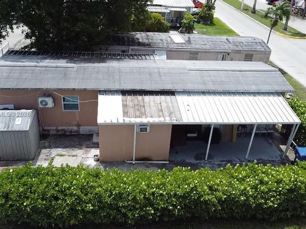 1495 SW 131st AVE , Miami, FL 33184