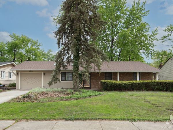 10231 Hawthorne Drive, Orland Park, IL 60462