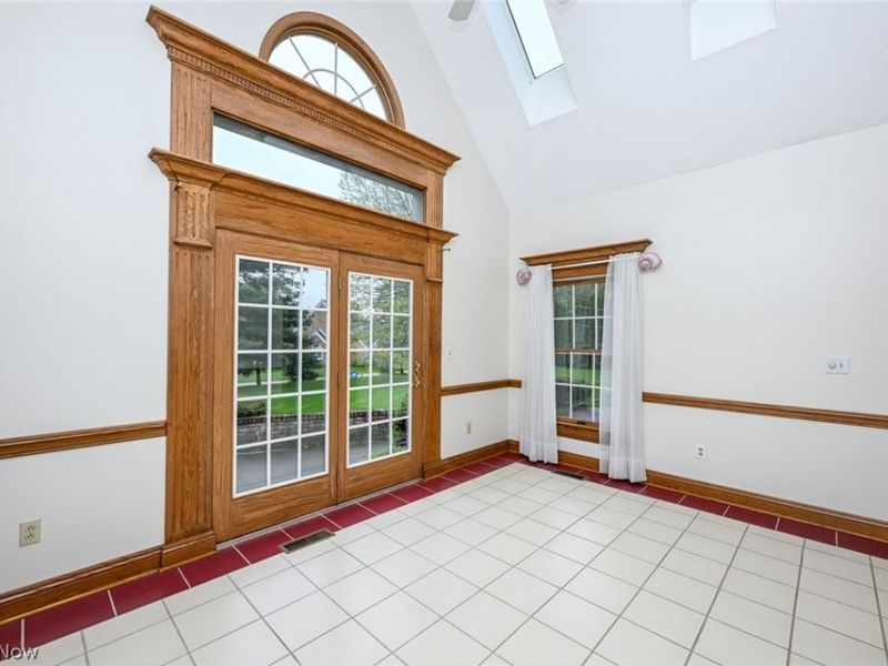 545 San Pier Drive, Akron, OH 44333 Photo 20