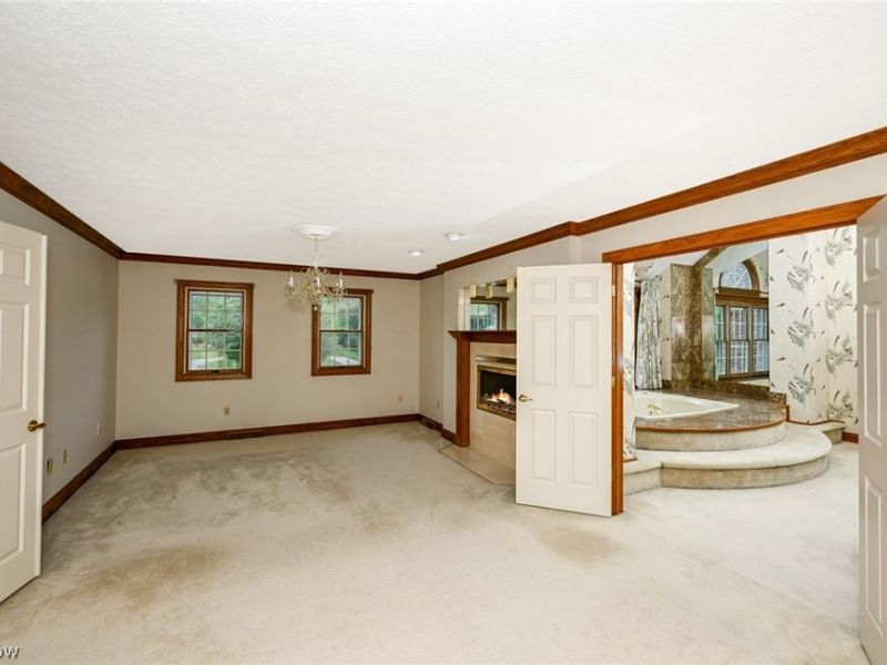 545 San Pier Drive, Akron, OH 44333 Photo 25