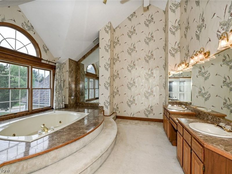 545 San Pier Drive, Akron, OH 44333 Photo 27