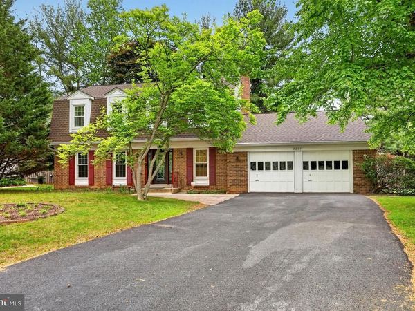 2200 TOUCHSTONE COURT , SILVER SPRING, MD 20904