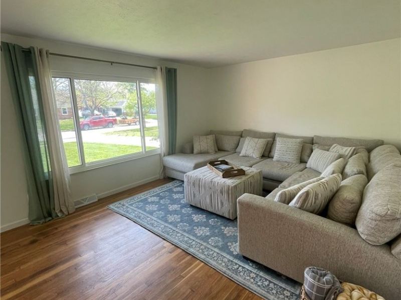 6572 Glenallen Avenue, Solon, OH 44139 Photo 2