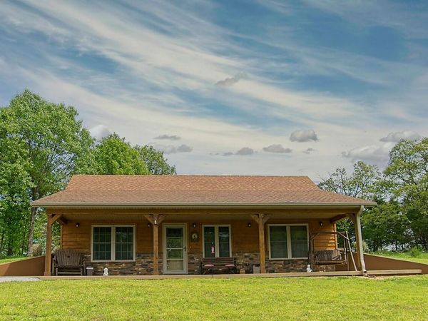 14266 Able Road , Houston, MO 65483