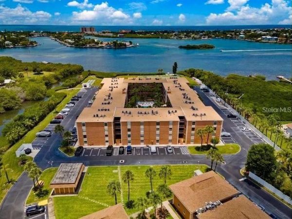 12760 INDIAN ROCKS ROAD , Unit 1017, LARGO, FL 33774