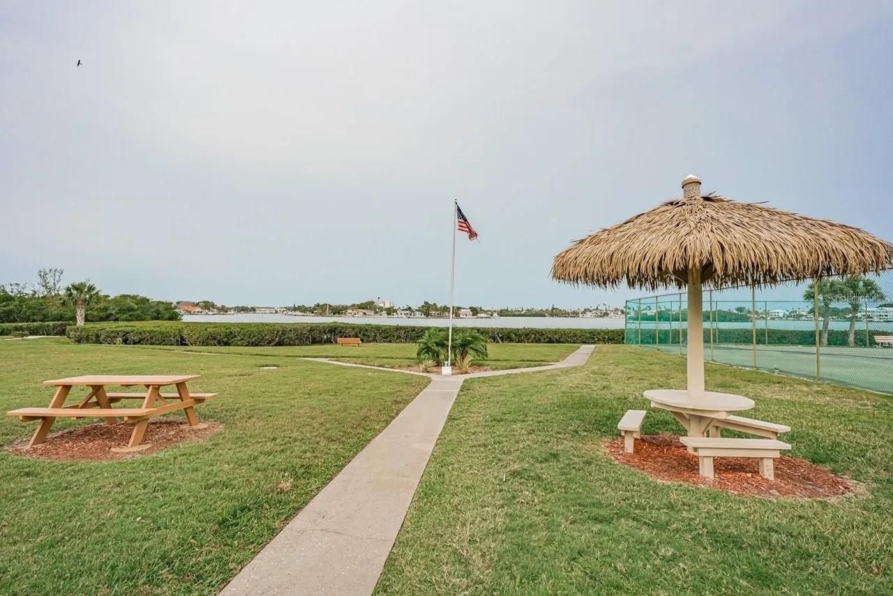 12760 Indian Rocks Road , Unit 1017, Largo, FL 33774 Photo