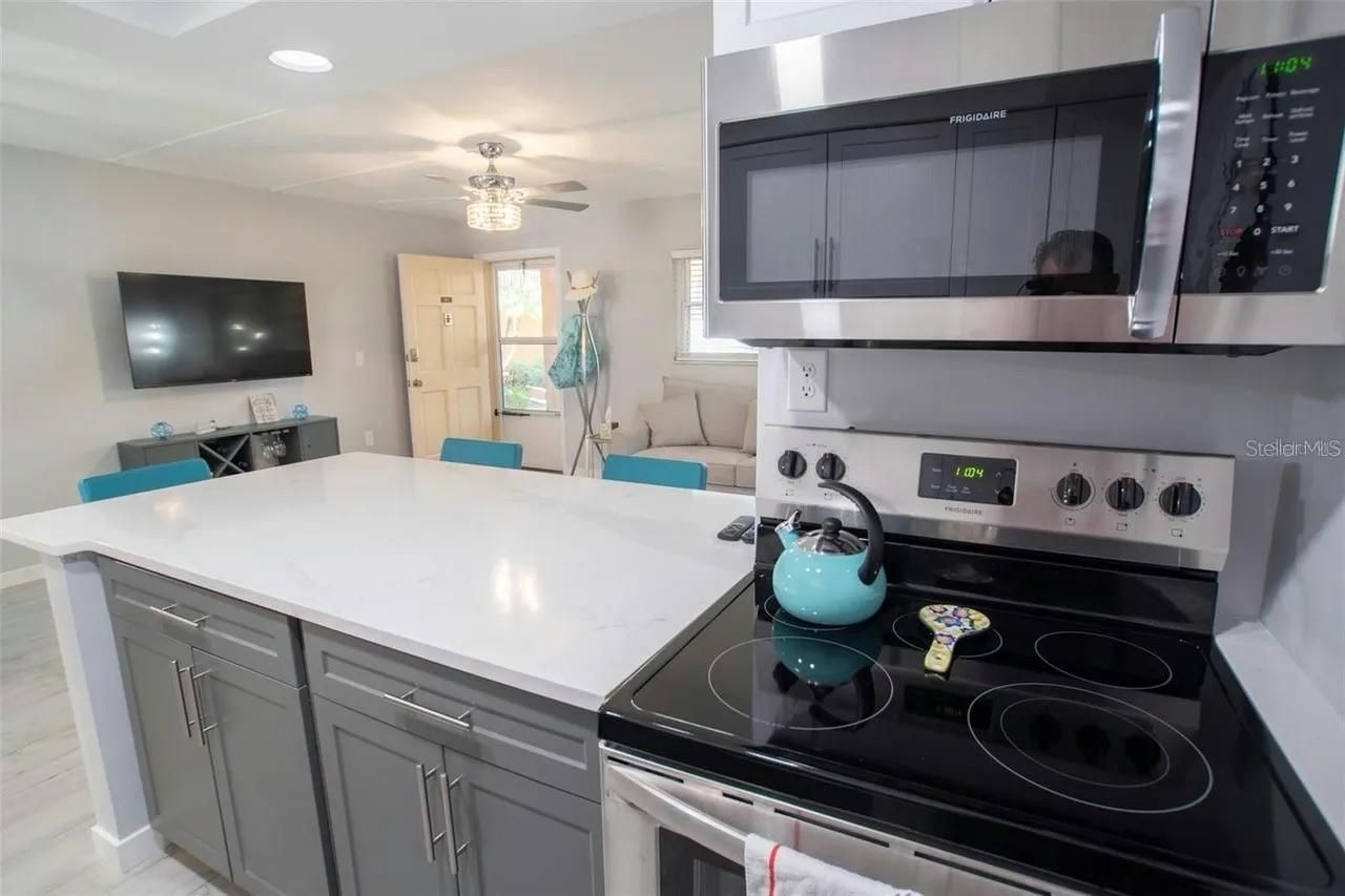 12760 Indian Rocks Road , Unit 1017, Largo, FL 33774 Photo