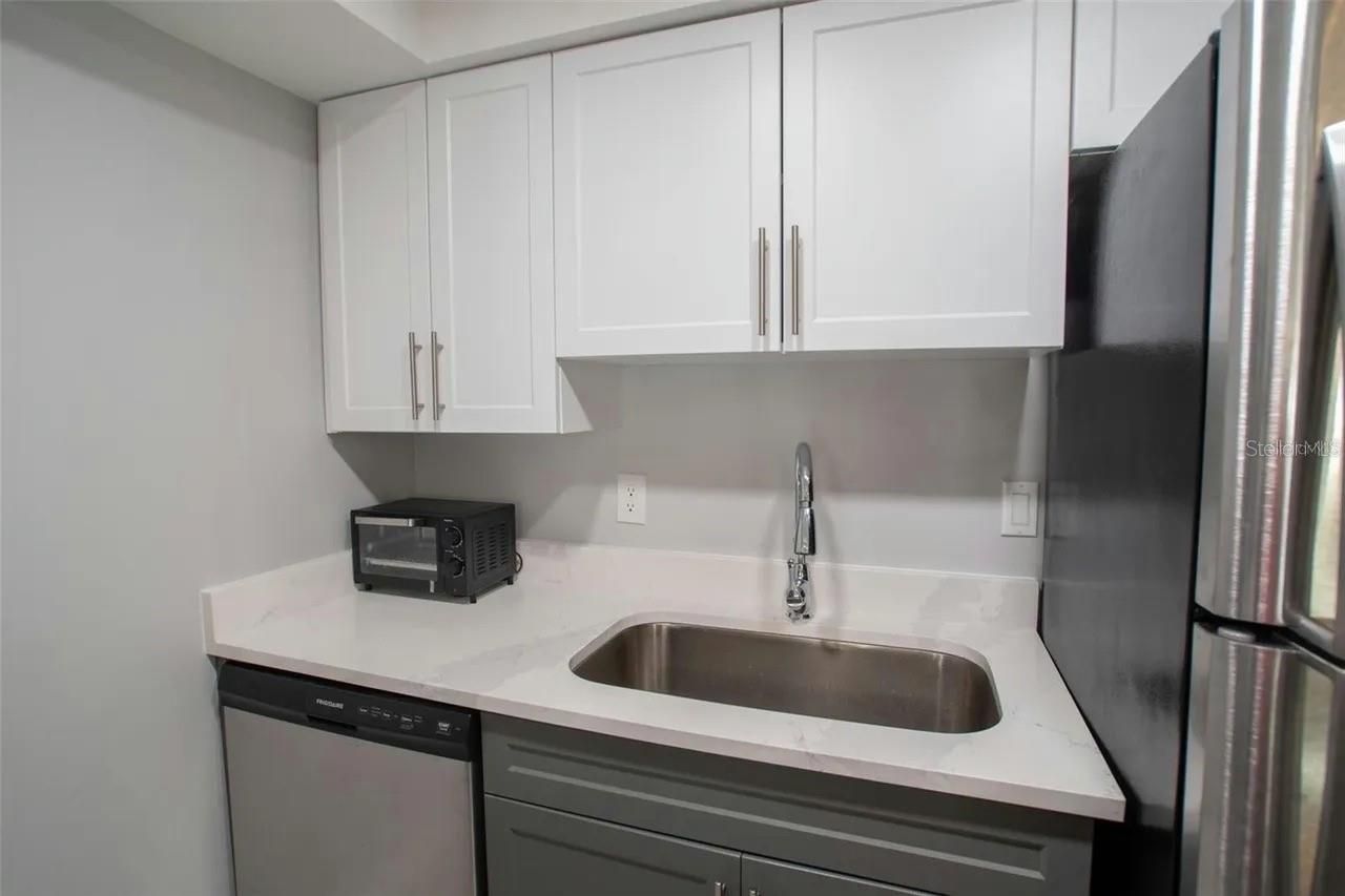 12760 Indian Rocks Road , Unit 1017, Largo, FL 33774 Photo