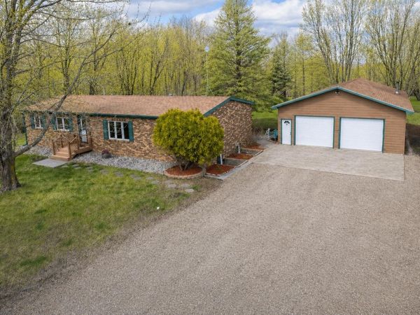 22606 28th Avenue N, Hawley, MN 56549