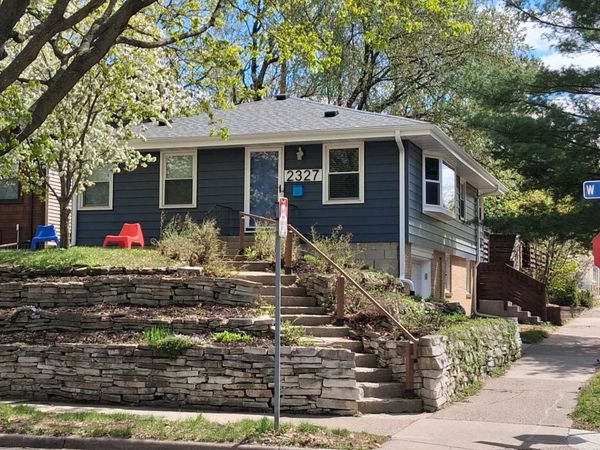 2327 Laurel Avenue W, Minneapolis, MN 55405