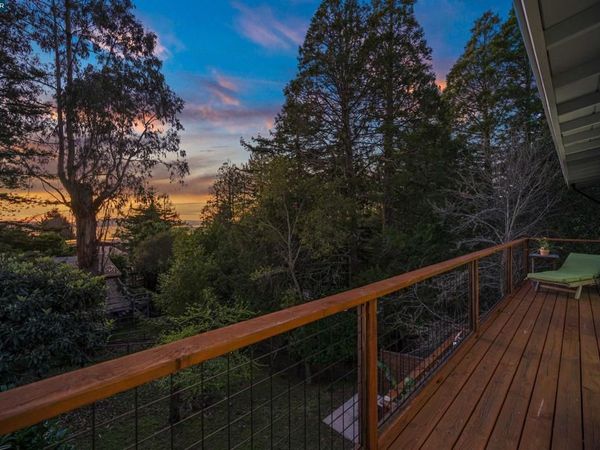 230 Fairlawn Dr, Berkeley, CA 94708