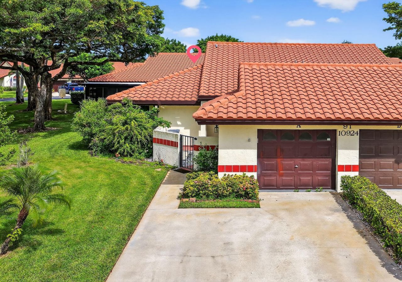 10924 Roebelini Palm Court, Unit A, Boynton Beach, FL 33437 Photo