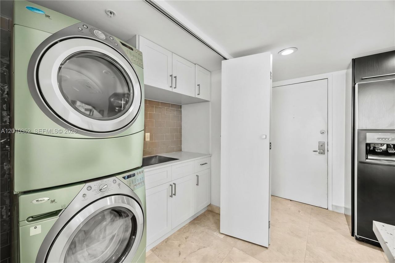 665 NE 25th St, Unit 1503, Miami, FL 33137 Photo