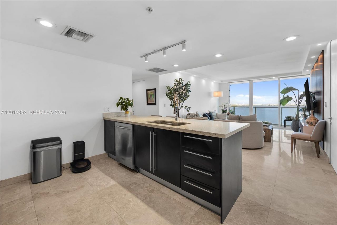 665 NE 25th St, Unit 1503, Miami, FL 33137 Photo