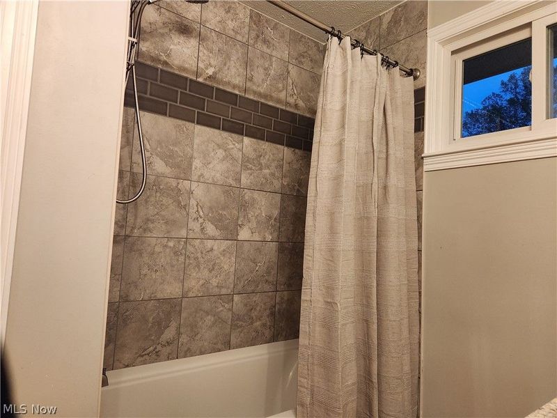 6483 Carter Boulevard, Mentor, OH 44060 Photo 22