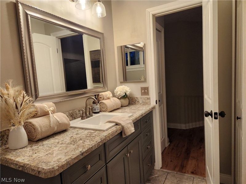 6483 Carter Boulevard, Mentor, OH 44060 Photo 23