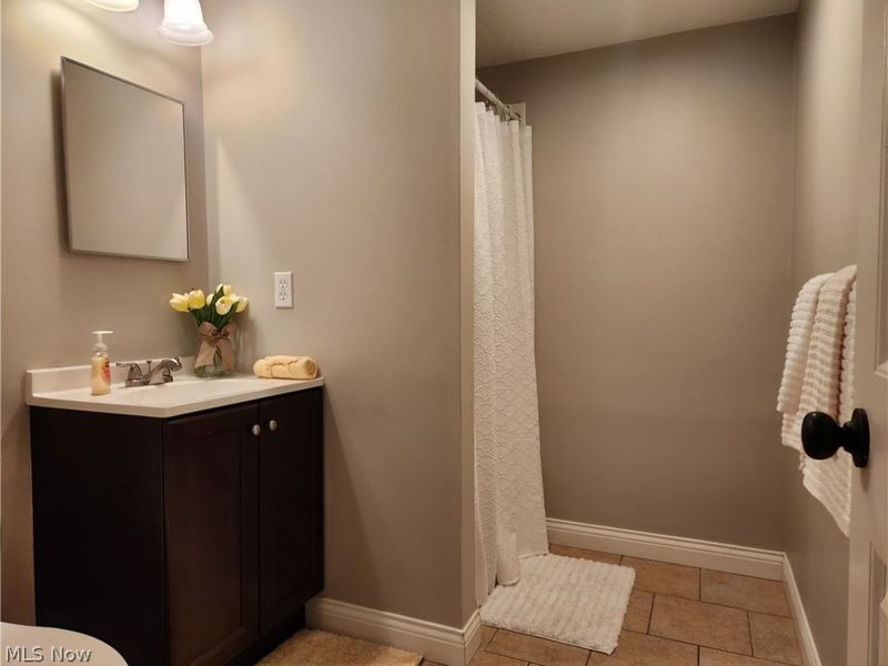 6483 Carter Boulevard, Mentor, OH 44060 Photo 31