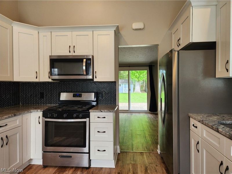 6483 Carter Boulevard, Mentor, OH 44060 Photo 5