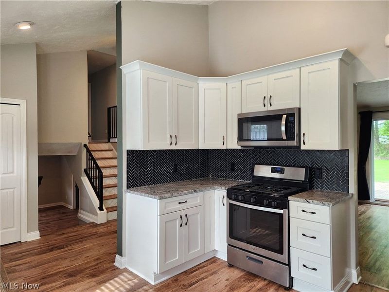 6483 Carter Boulevard, Mentor, OH 44060 Photo 6