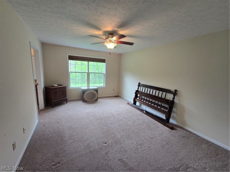 136 Haydens Arbor , Elyria, OH 44035 Photo 15