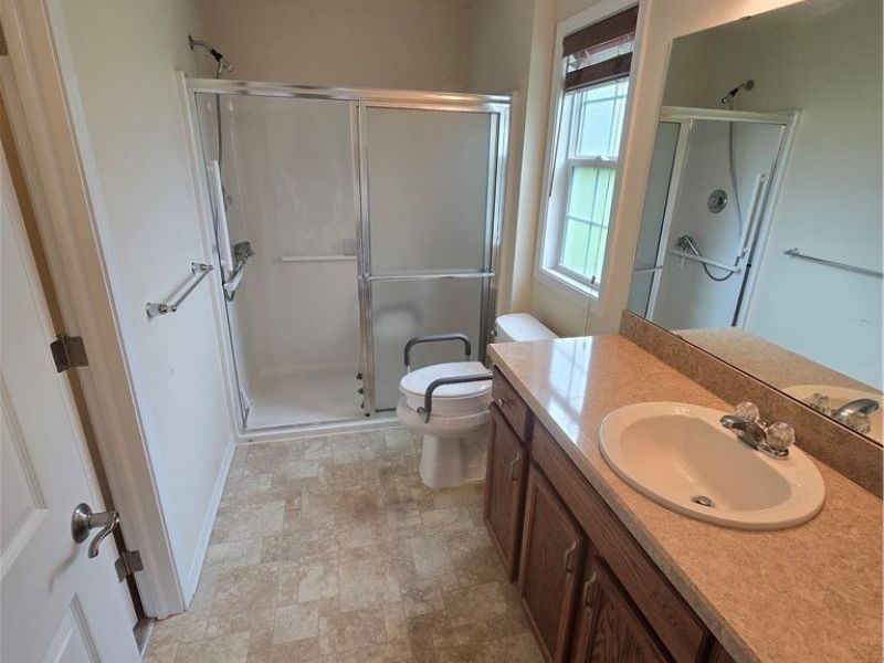 136 Haydens Arbor , Elyria, OH 44035 Photo 16