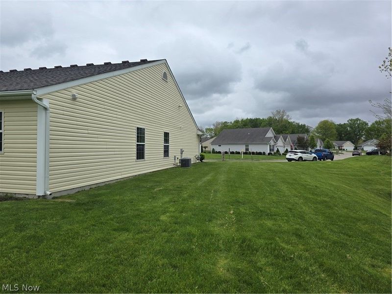 136 Haydens Arbor , Elyria, OH 44035 Photo 32