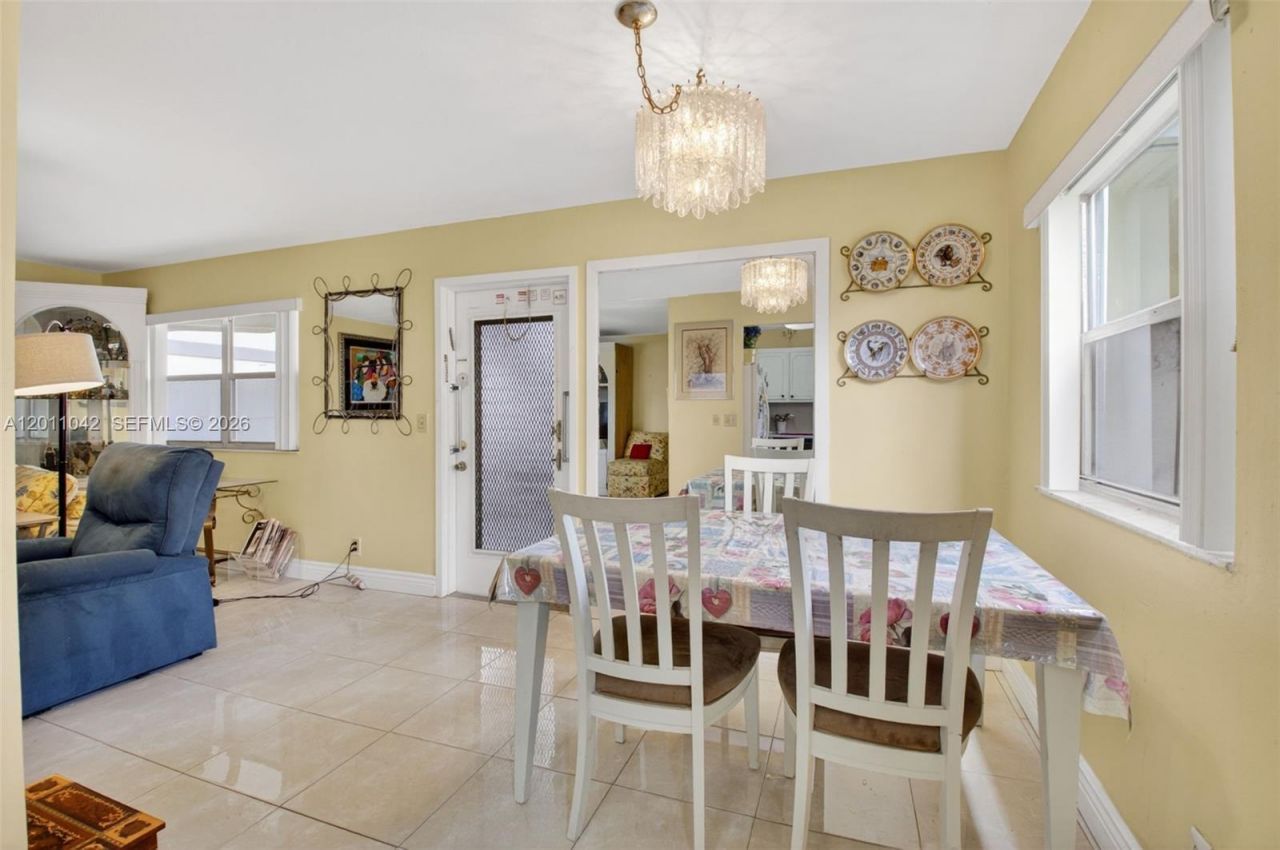 537 Brittany L , Unit 537, Delray Beach, FL 33446 Photo