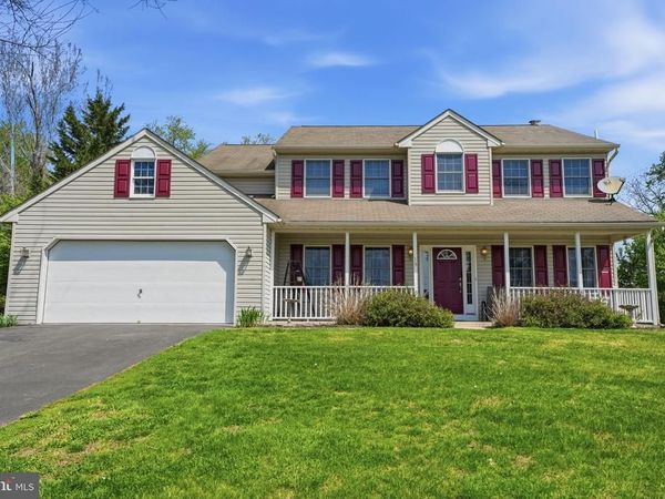15 COLLEGE ST , BOYERTOWN, PA 19512