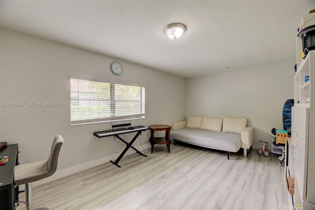 7454 NW 48th Pl , Lauderhill, FL 33319 Photo