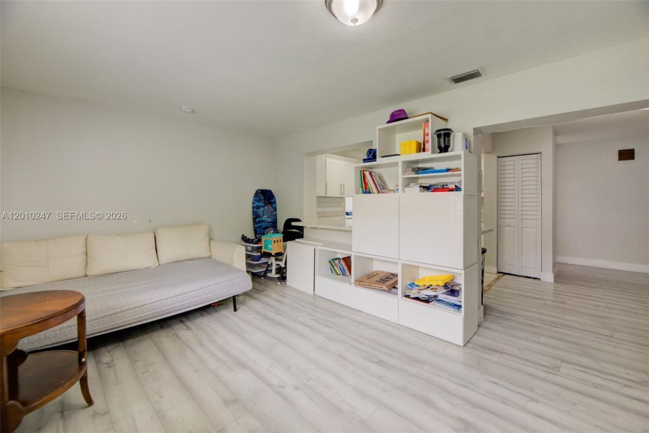 7454 NW 48th Pl , Lauderhill, FL 33319 Photo