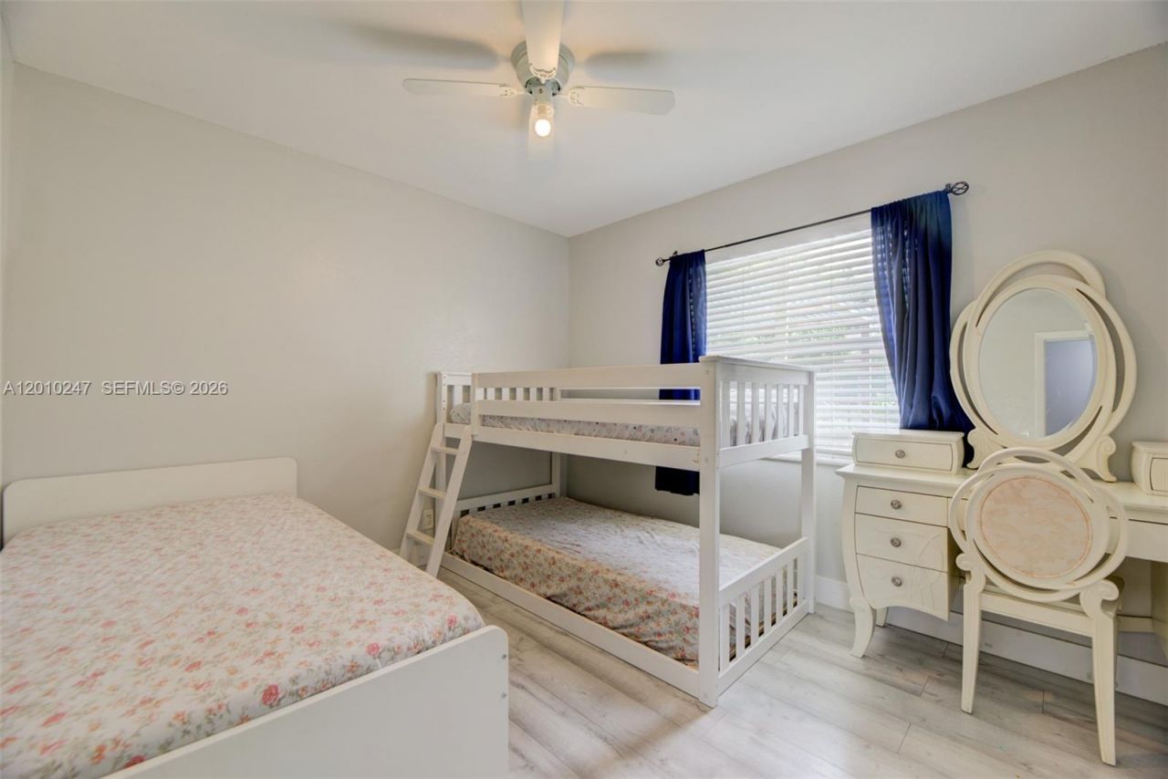 7454 NW 48th Pl , Lauderhill, FL 33319 Photo