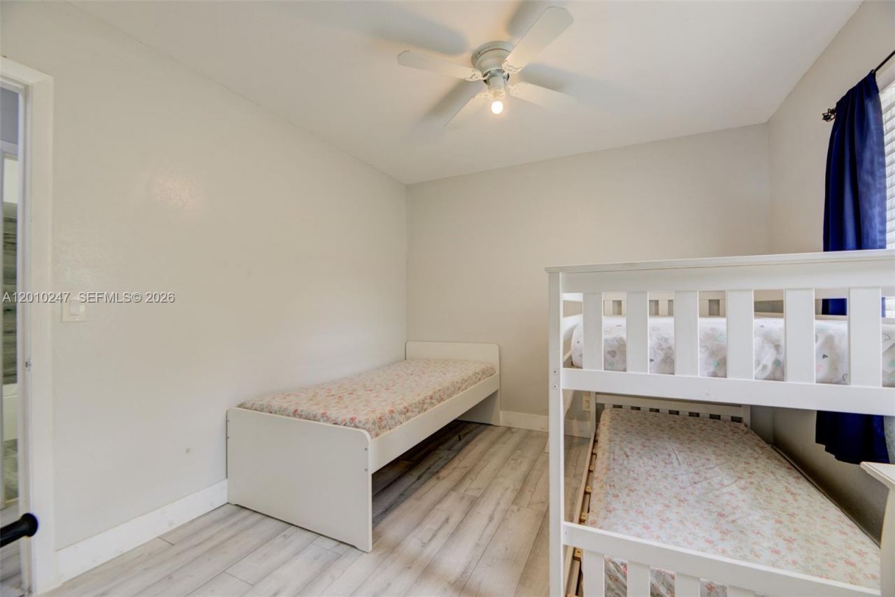 7454 NW 48th Pl , Lauderhill, FL 33319 Photo