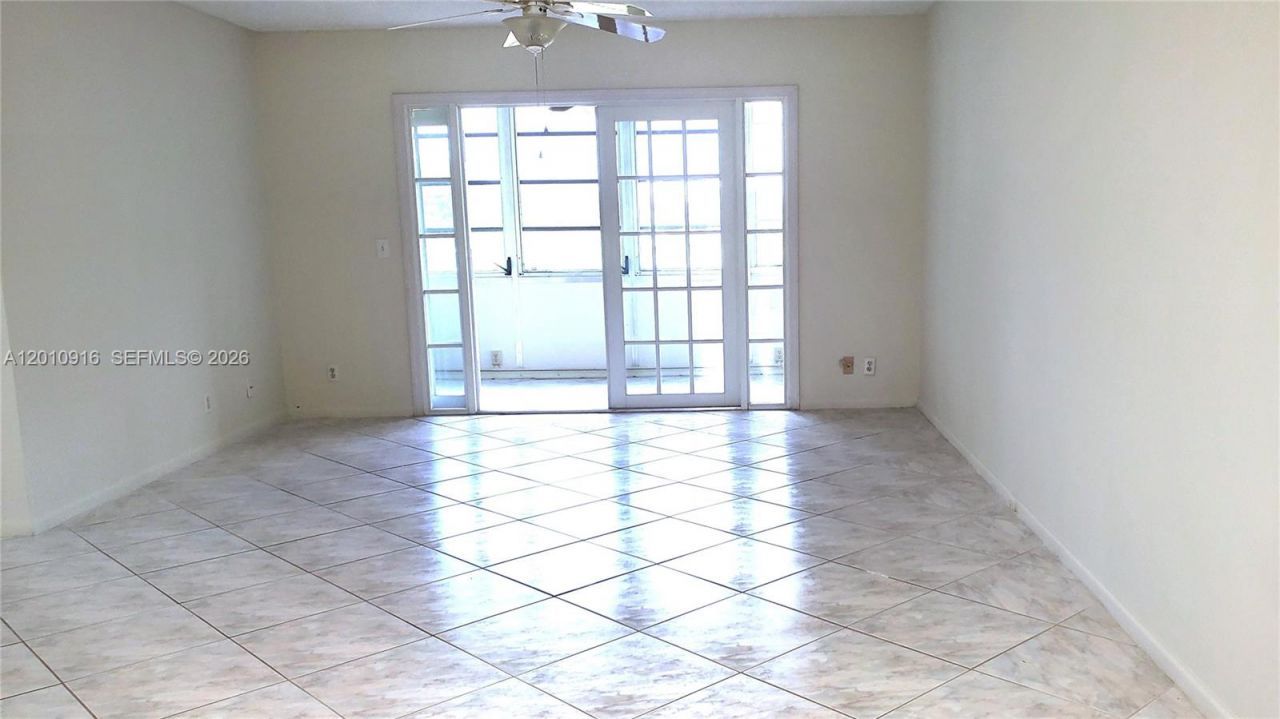 901 SW 128th Ave , Unit 311E, Pembroke Pines, FL 33027 Photo